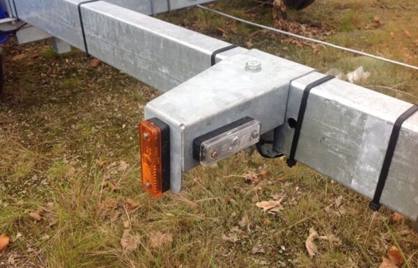 C11 Anhänger Bootsanhänger Multi-Rollen Galaxy - GD09 / G1382 -TAC : 1800Kg - 2 Achsen