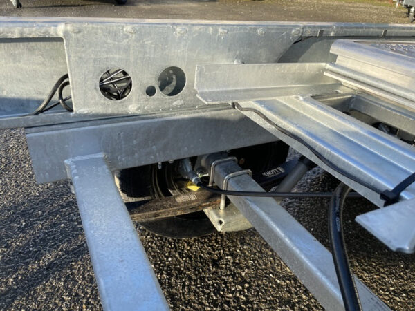 Anhänger Dreiseitenkipper Saris K3 406 x 204 ptac 3500kg Dreiachser gebremst Blattfeder