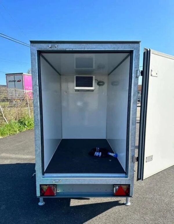 E111 Anhänger Frigo Positiv ungebremst 195 x 109 x 150 cm