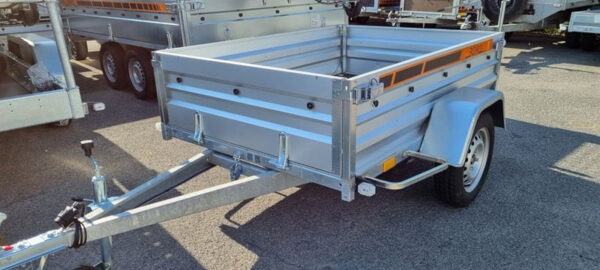 EEE_0ff9b7c8-61b3-42e6-b530-e28e22e64891 Gepäckanhänger boro niewiadow BO717 neu ptac 750 kg