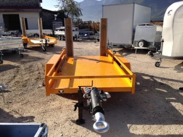 F111_878df72b-7eed-4a22-8fc7-3bd59884f579 Geräteträger Gourdon CP35 340 x 165 cm 3500 KG PTAC