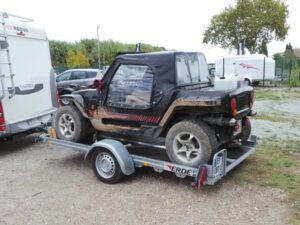 G_1 Kippbare Plattform: 3,00 m x 1,70 m / 750 kg ERDE