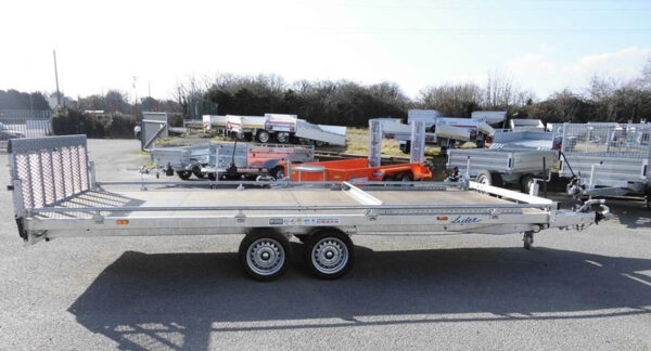 K11111111 Anhänger Pritsche Räder unten LIDER - PTAC : 3500 kg - 2 Achsen gebremst - 506 x 215 cm