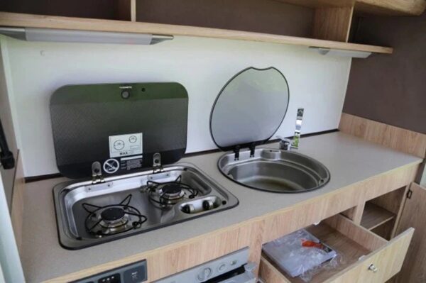 K11111_fe6e1bf5-7485-4dcd-9279-0d2a7eea1915 Kastenwagen/Wohnwagen Fiber MED