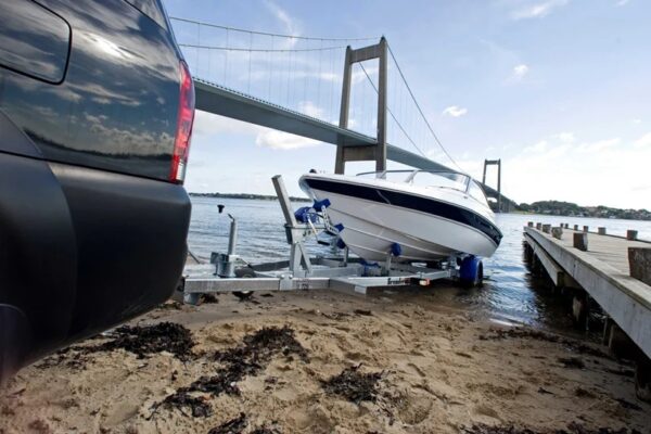 TTTTTTT BRENDERUP 5m / 16ft Bootsträger